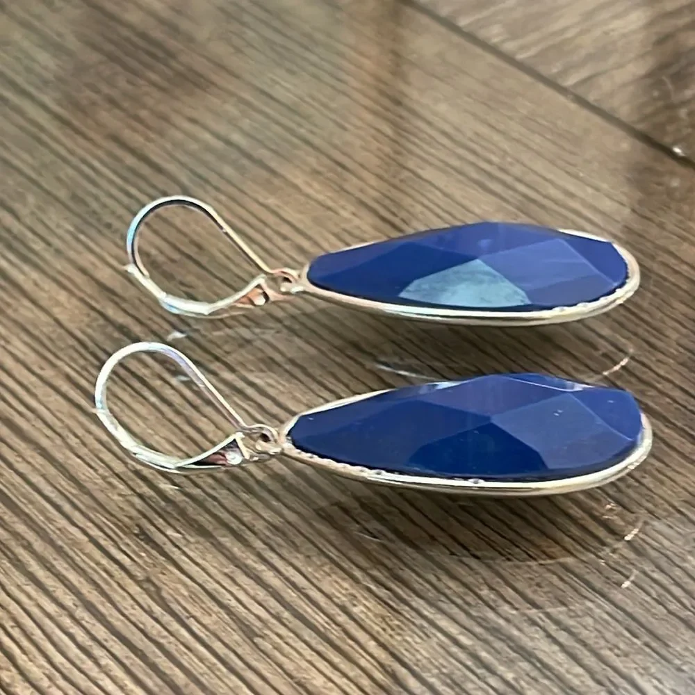 Long Silver-tone Tear Drop Lever Bag Earrings with Blue Faceted Gem